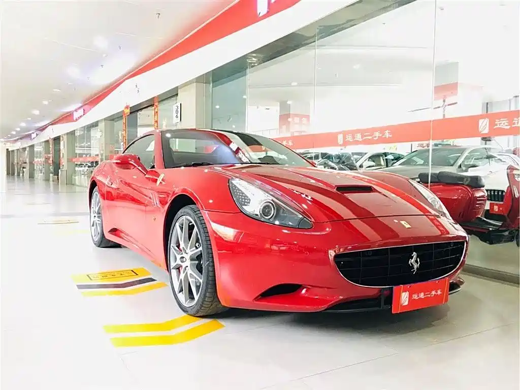 Ferrari California T 2009 4.3L