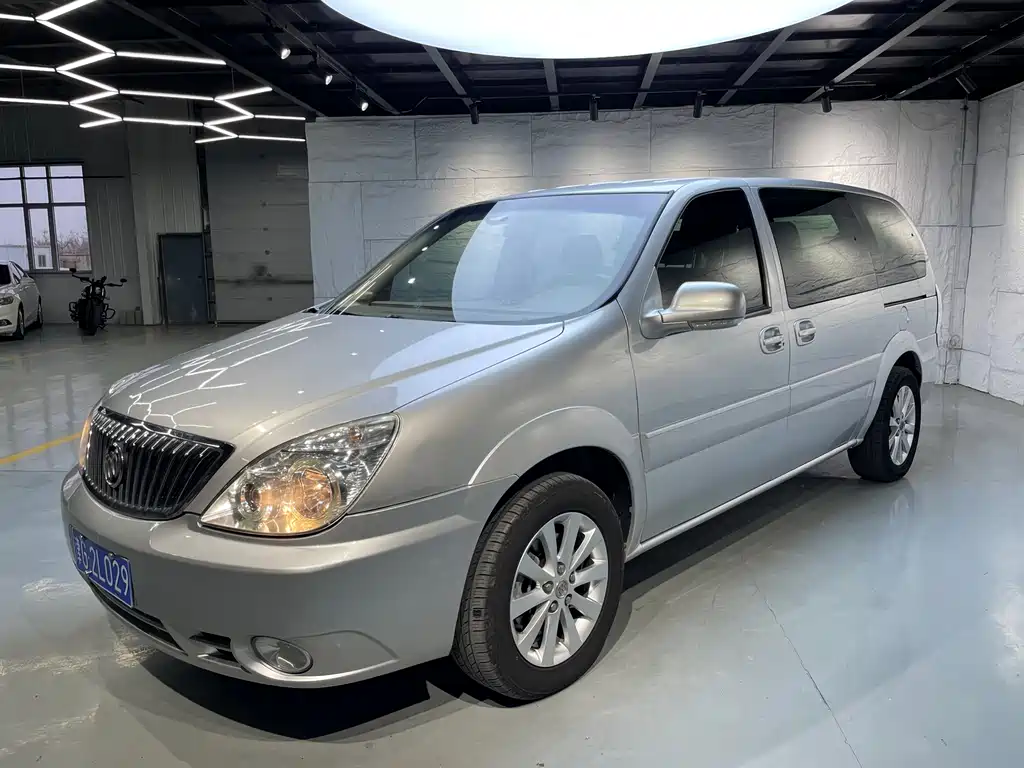Buick GL8 2015