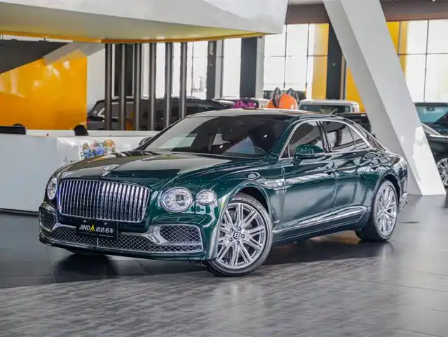 BENTLEY FLYING 2022
