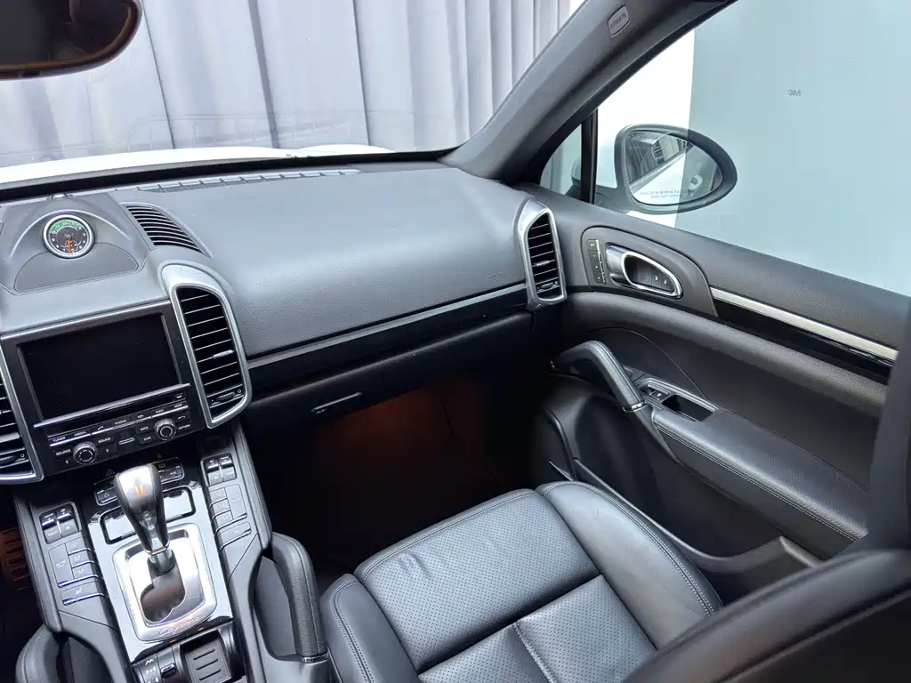 Porsche Cayenne 2012 3.6L