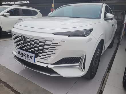 长安UNI-K 2021款 2.0T 卓越型