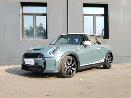 MINI 2023款 2.0T COOPER S 弧光特别版