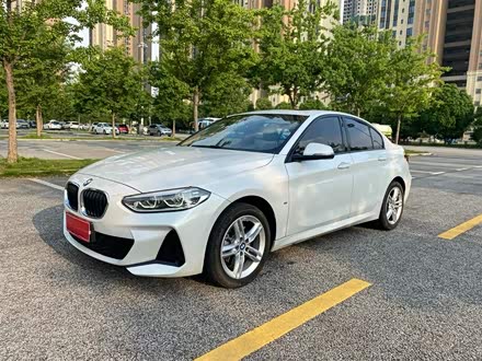 宝马1系 2020款 120i M运动套装