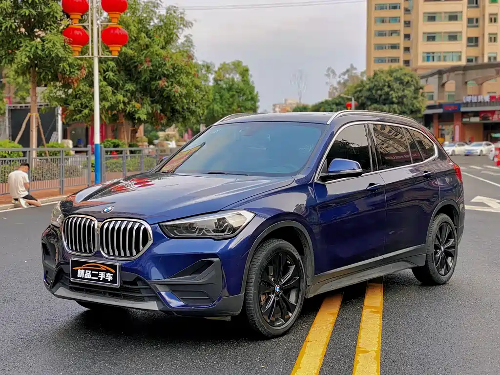 BMW X1 2020 года sDrive20Li Великолепная версия 50000 km 2020
