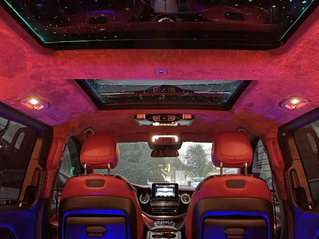 MERCEDES-BENZ V CLASS