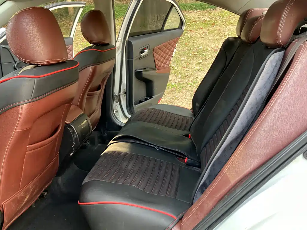 LIFAN MOTORS LIFAN 820