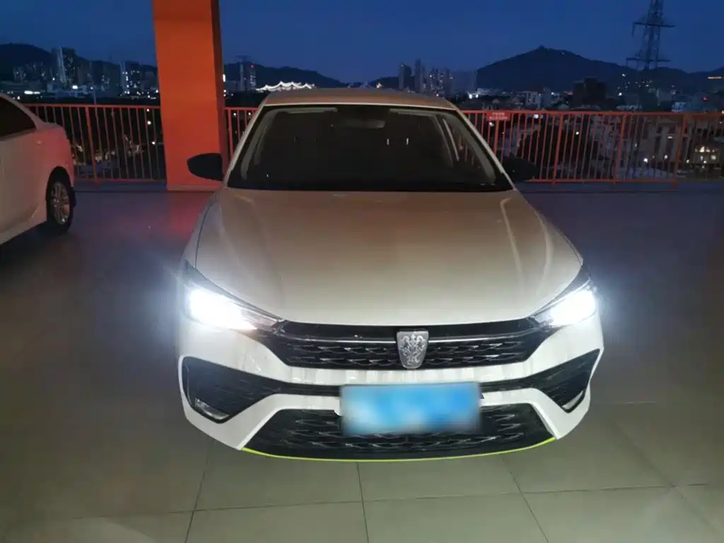 ROEWE  I5