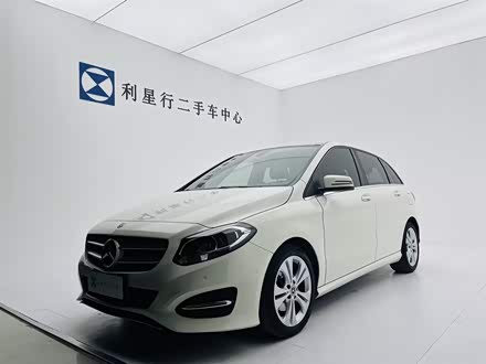 奔驰B级 2017款 B 200 动感型