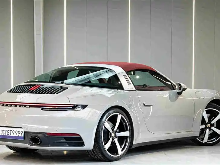 Porsche 911 — миниатюра 14