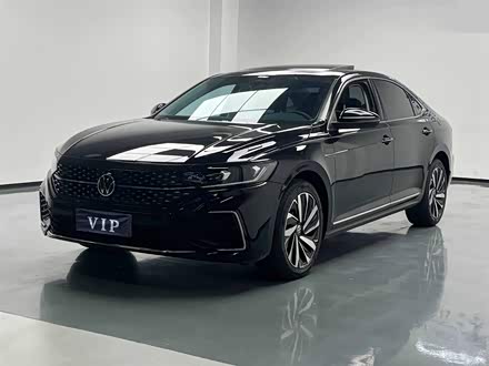 帕萨特 2022款 330TSI 星空精英版