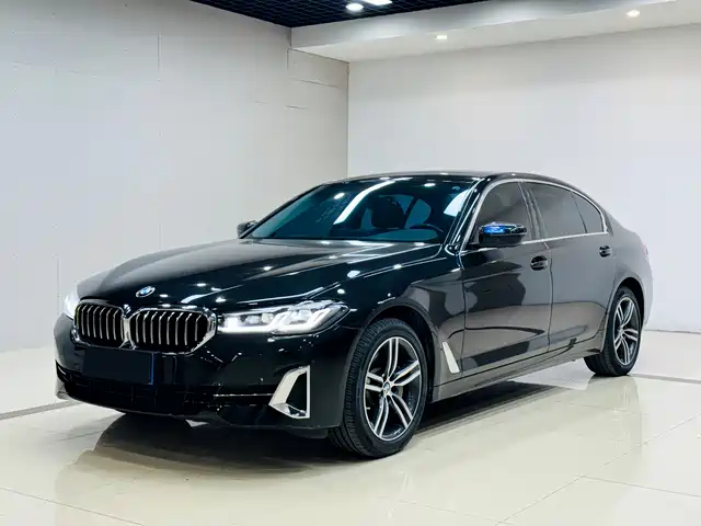 BMW 5 SERIES 2022