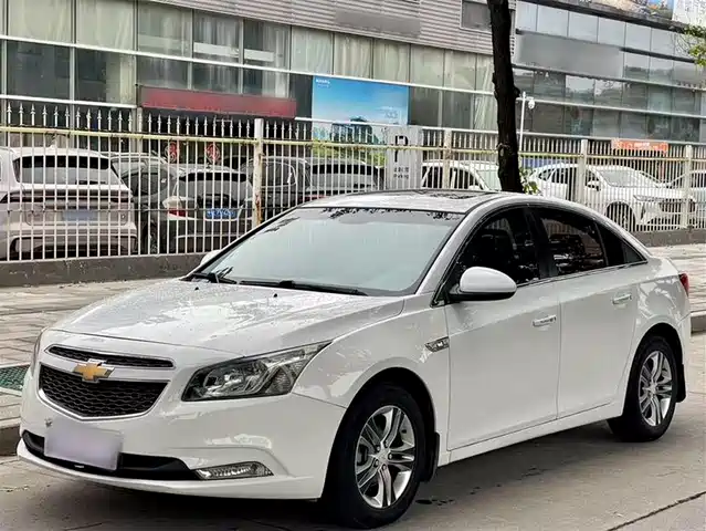CHEVROLET CRUZE 2016