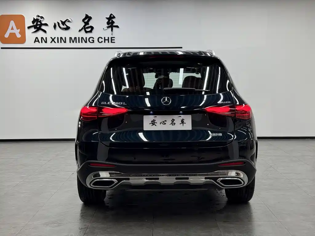 MERCEDES-BENZ  GLC