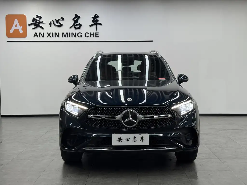 MERCEDES-BENZ  GLC