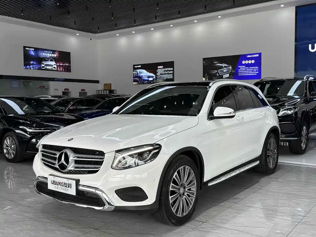 MERCEDES-BENZ GLC