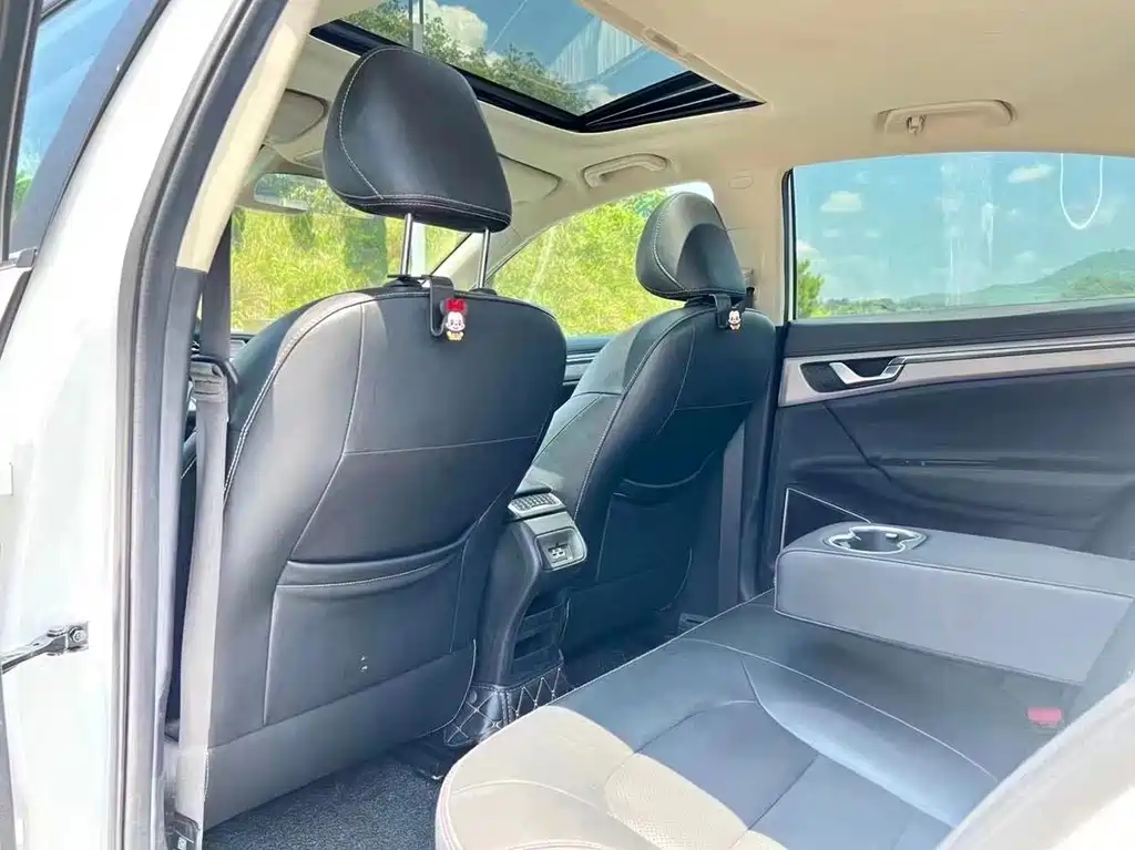 GEELY AUTOMOBILE EMGRAND GL