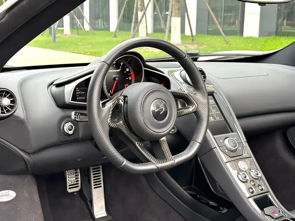McLaren 625C — миниатюра 17