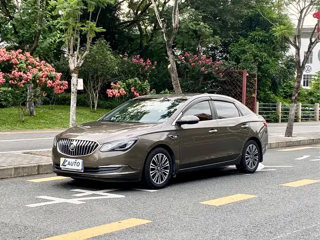 BUICK YINGLANG 2017
