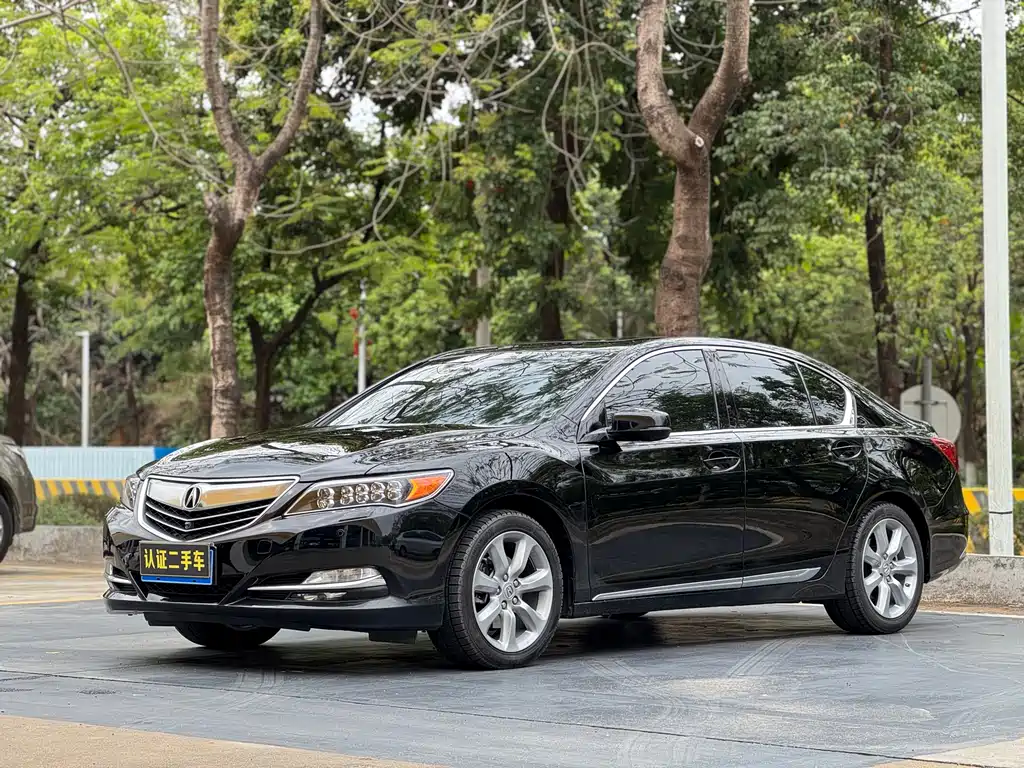 Acura RLX 2015