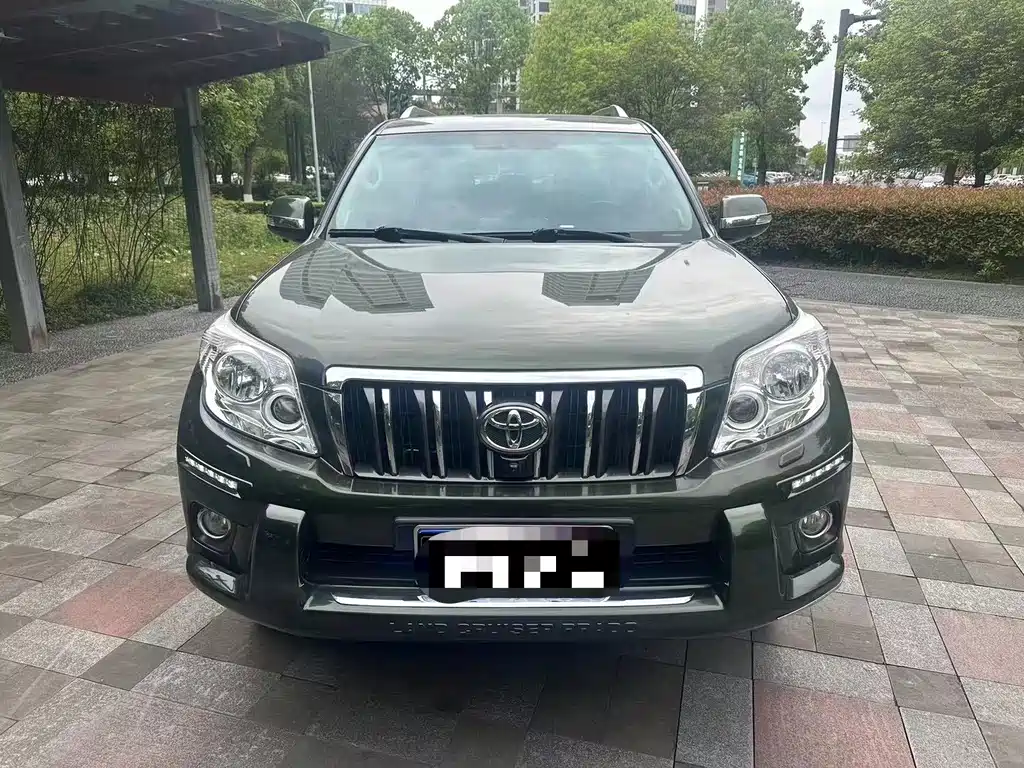 Toyota Prado (Import) 2014