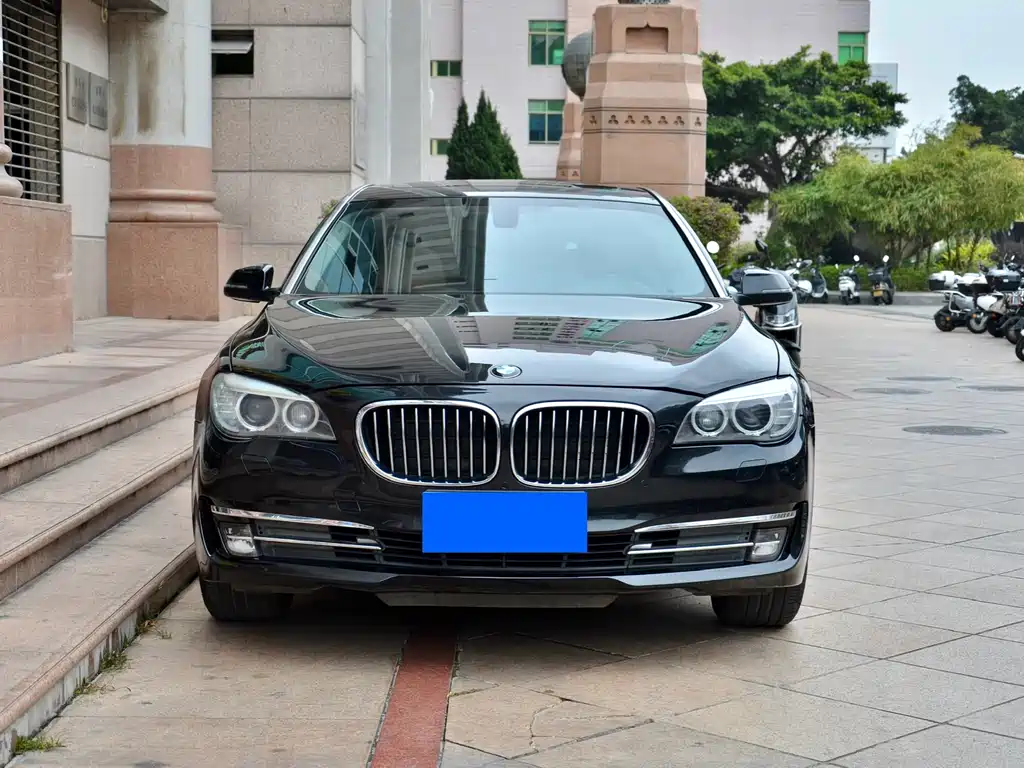 BMW 7 Series 7 2013 730Li Luxury