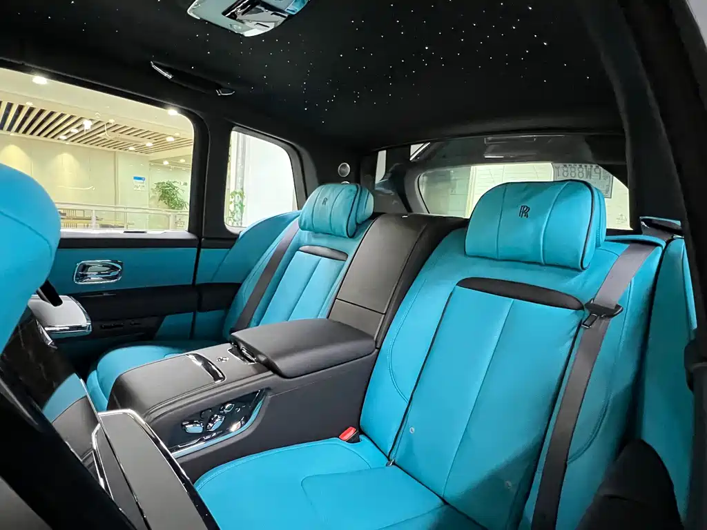 ROLLS-ROYCE CULLINAN