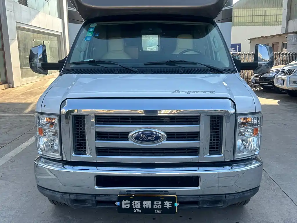 Ford E350 2011 5.4L