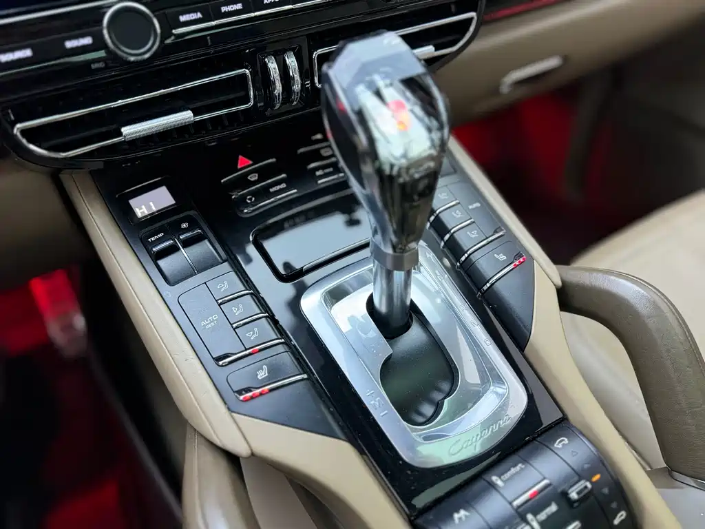 Porsche Cayenne 2011 Cayenne S 4.8L