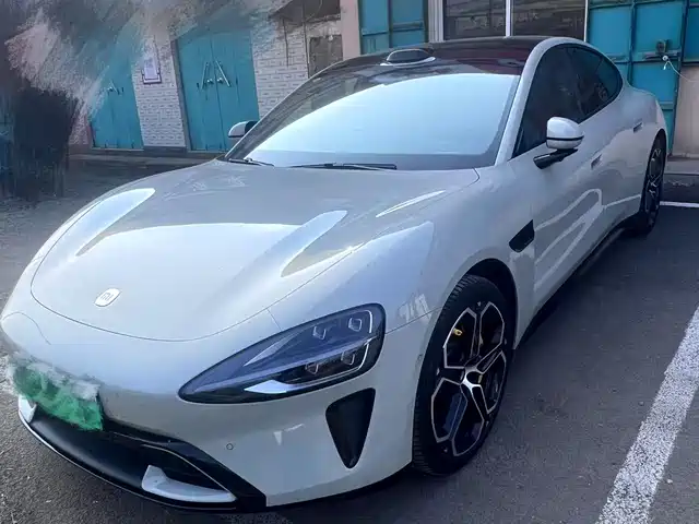 XIAOMI CAR XIAOMI SU7 2024