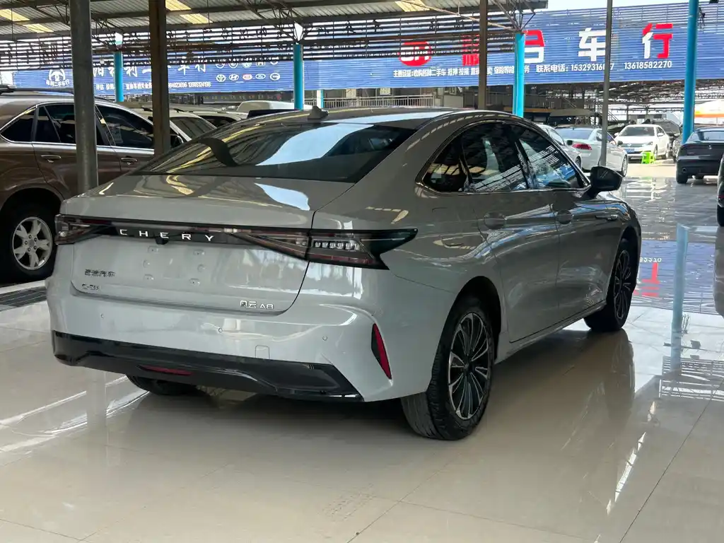 CHERY FENGYUN A8