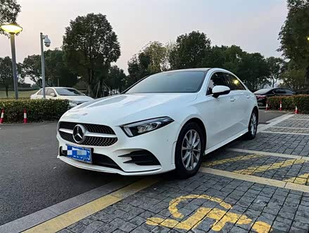 奔驰A级 2020款 A 200 L 运动轿车