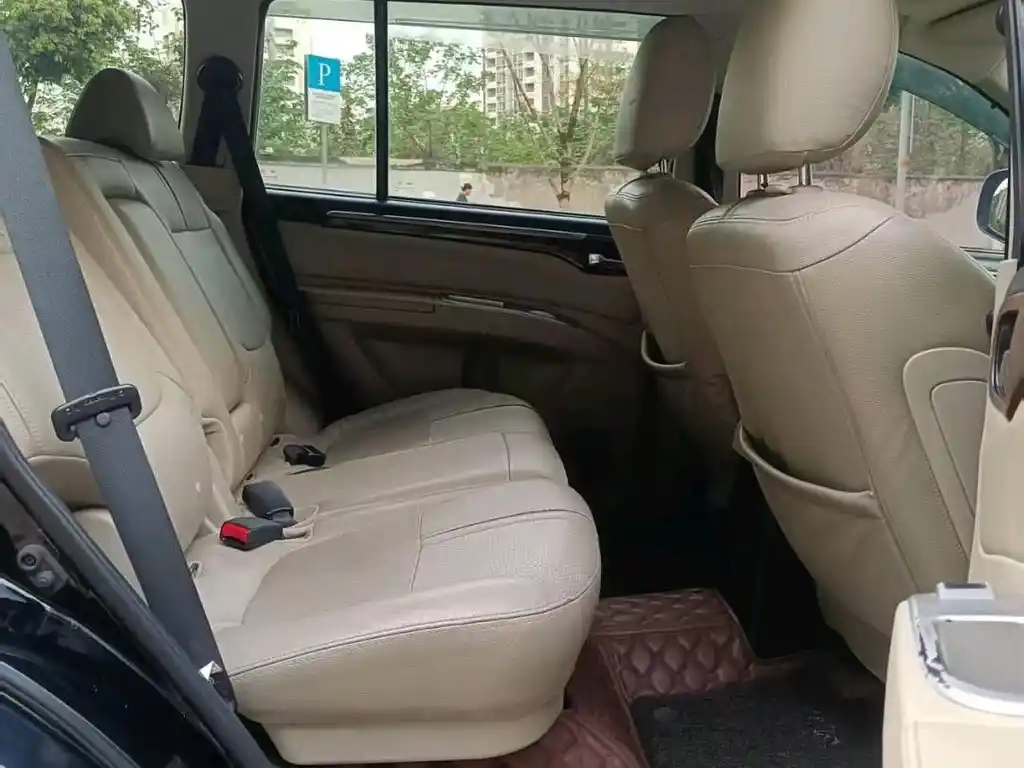 MITSUBISHI PAJERO JINCHANG