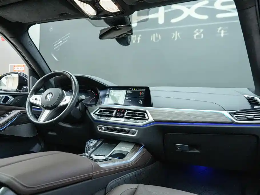BMW X5 2022 xDrive 40Li M Sport
