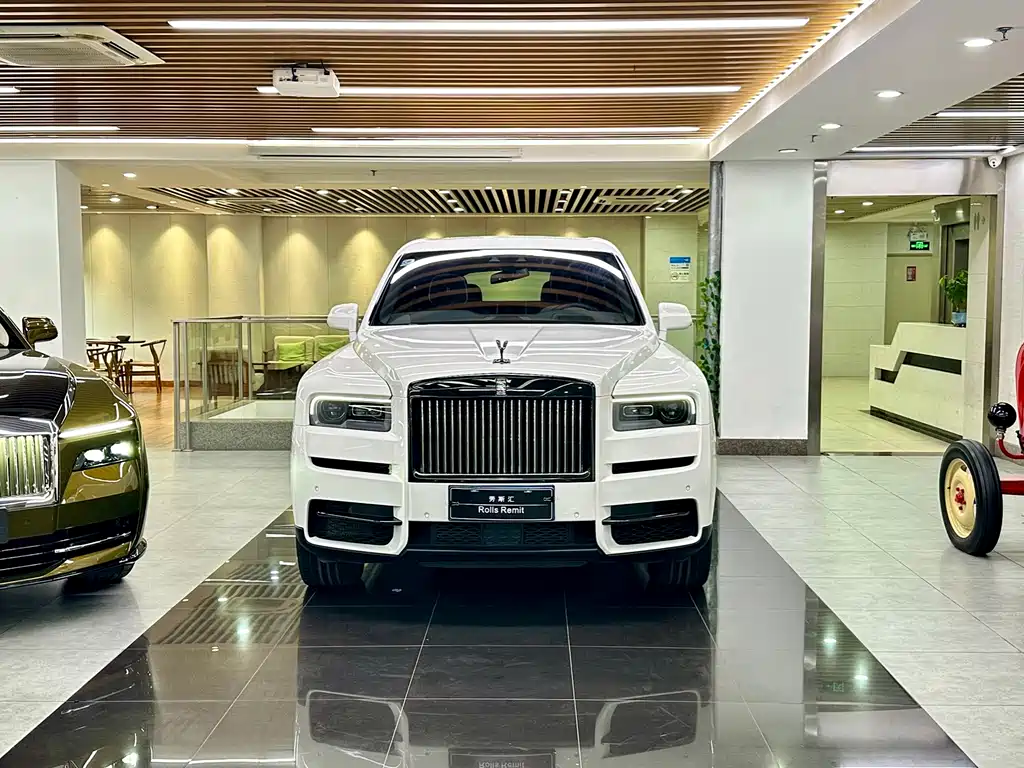 ROLLS-ROYCE CULLINAN