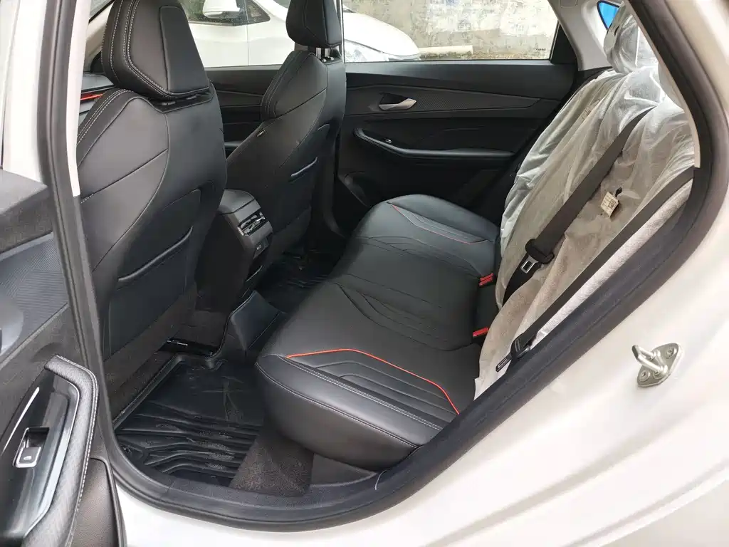 GEELY AUTOMOBILE BINRUI