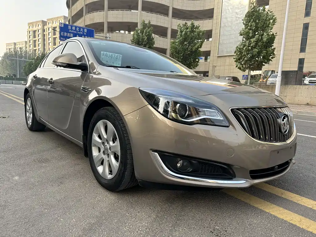 BUICK REGAL
