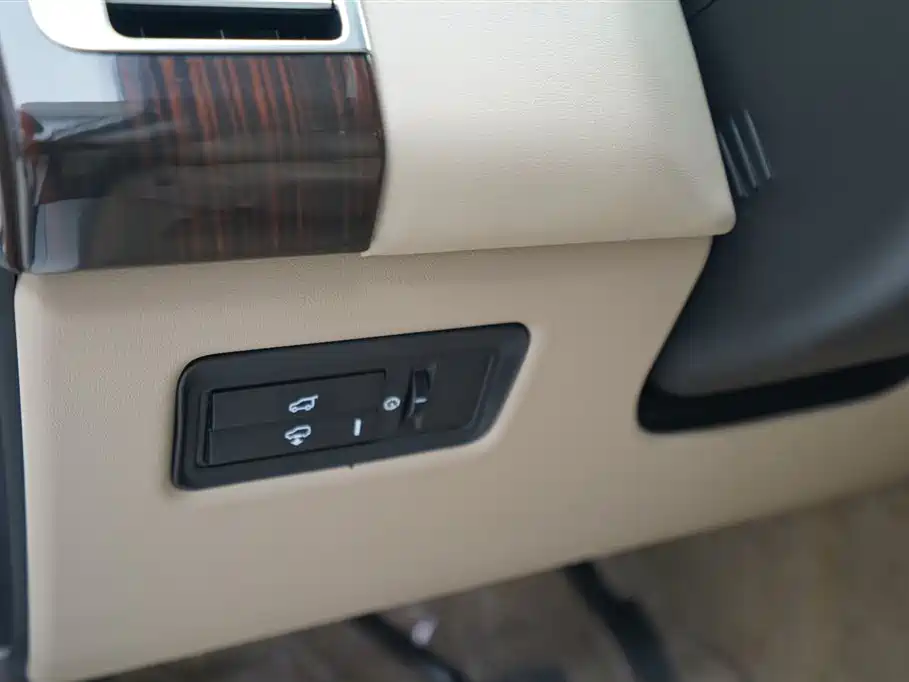 Land Rover Range Rover 2015 3.0 TDV6 Vogue