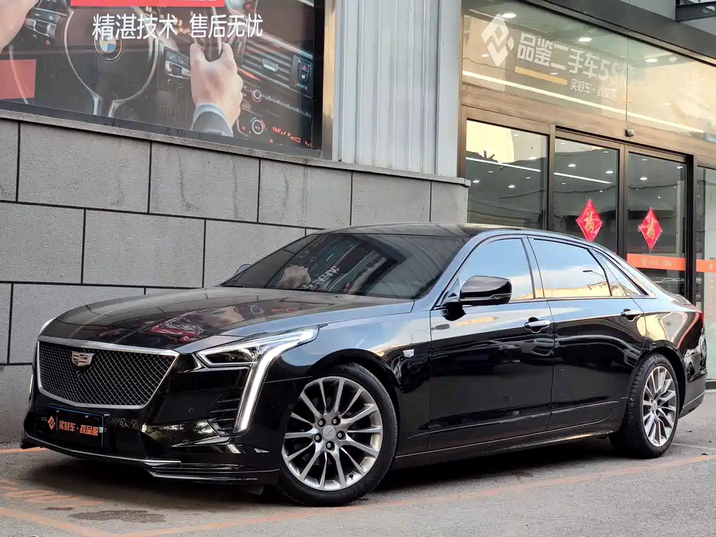 Кадиллак CT6 2022 года 28T Платинум 33000 km 2022