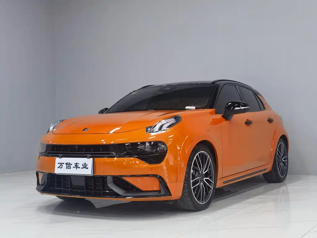 Lynk & Co 02 Hatchback 2021