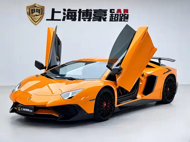 LAMBORGHINI AVENTADOR 2016