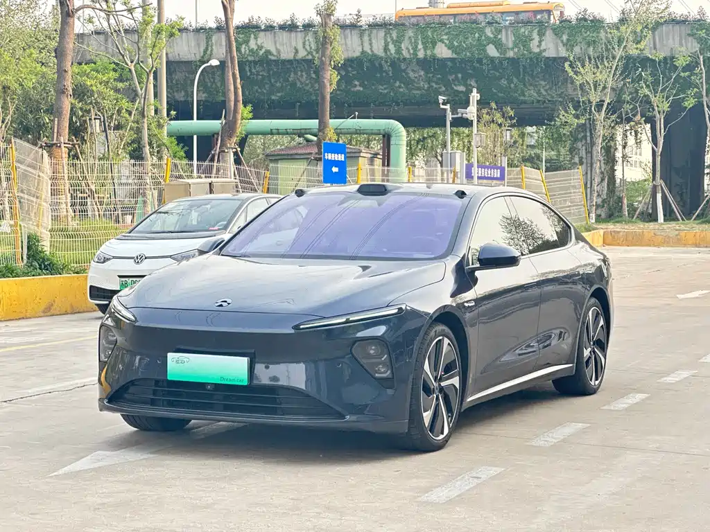 NIO NIO ET7