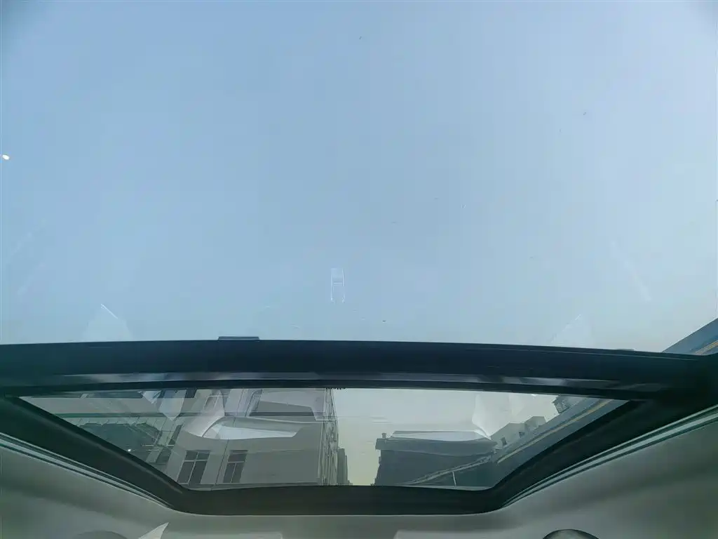 WEI PAI WEI BRAND LATTE DHT