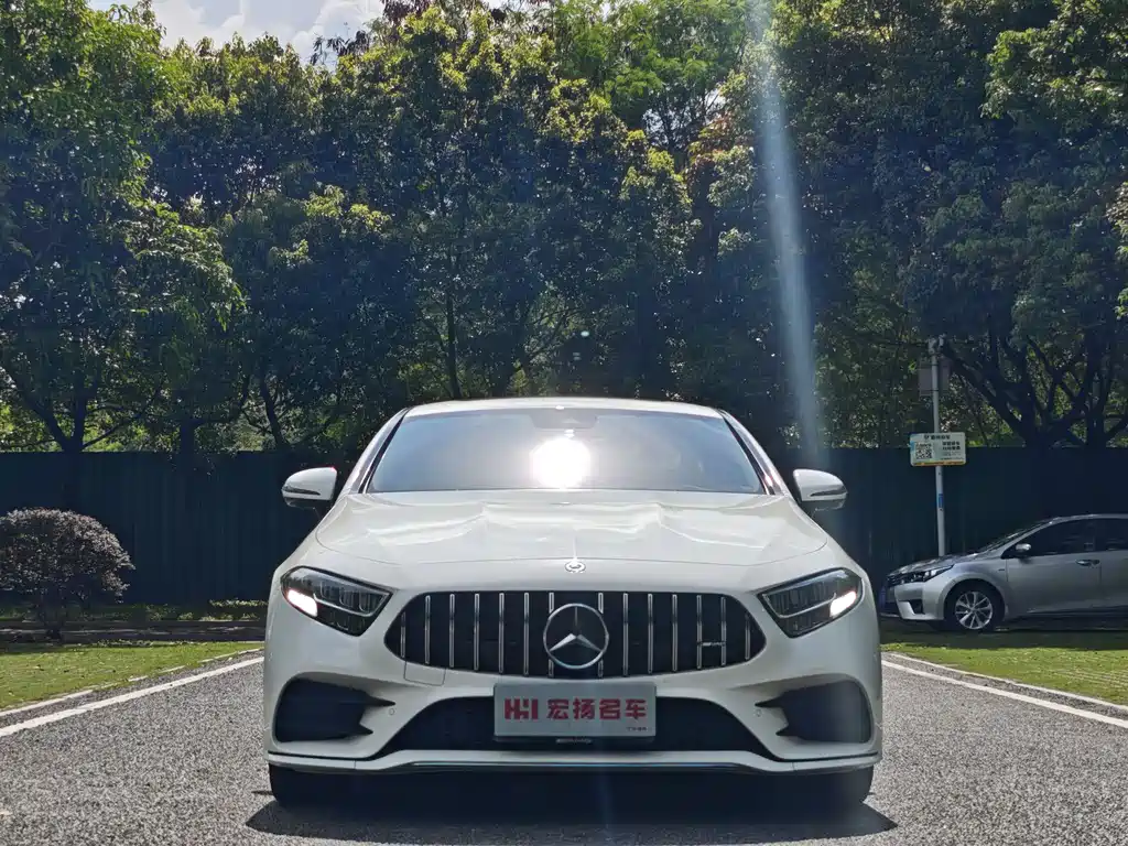 MERCEDES-BENZ  CLS