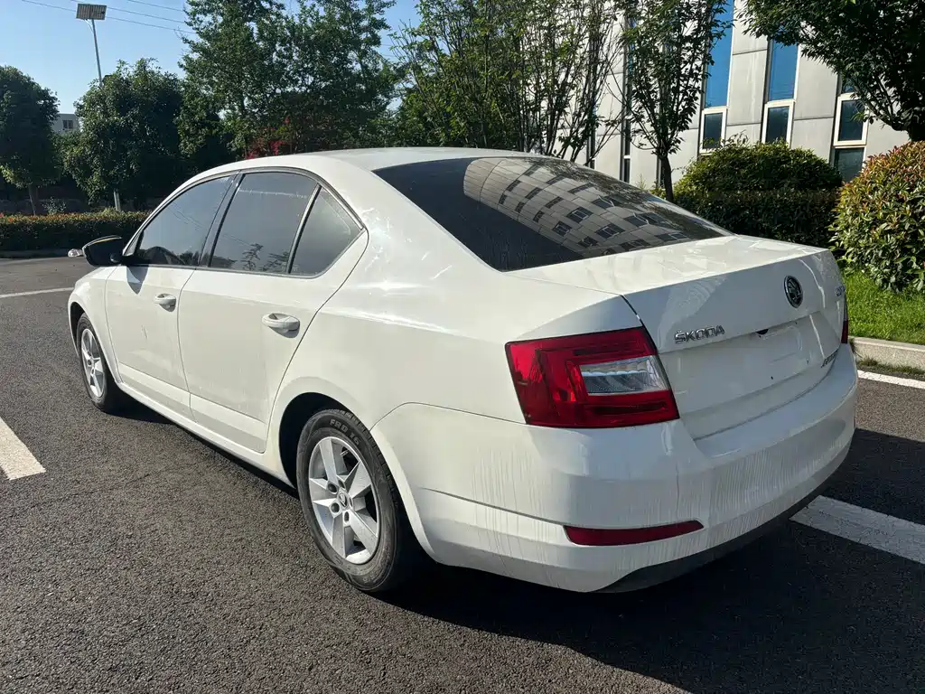 SKODA OCTAVIA