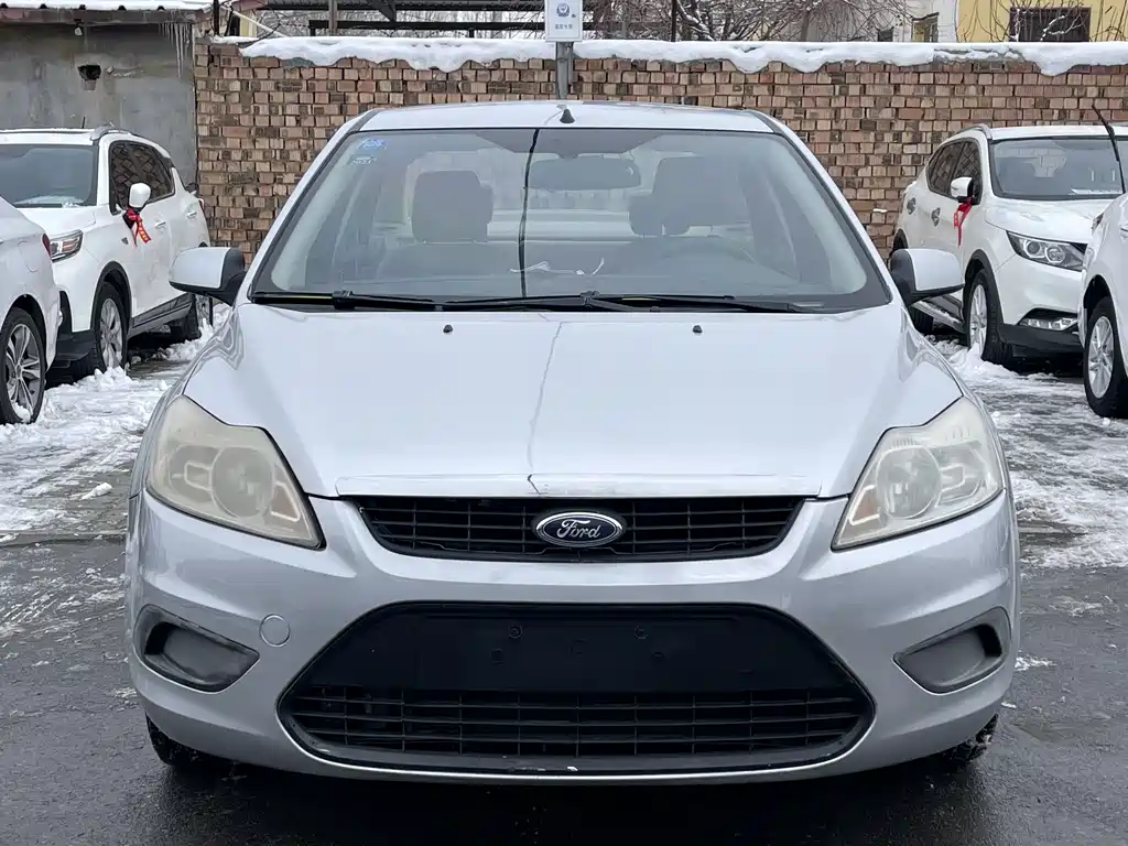 Ford Focus 2013 1.8L MT