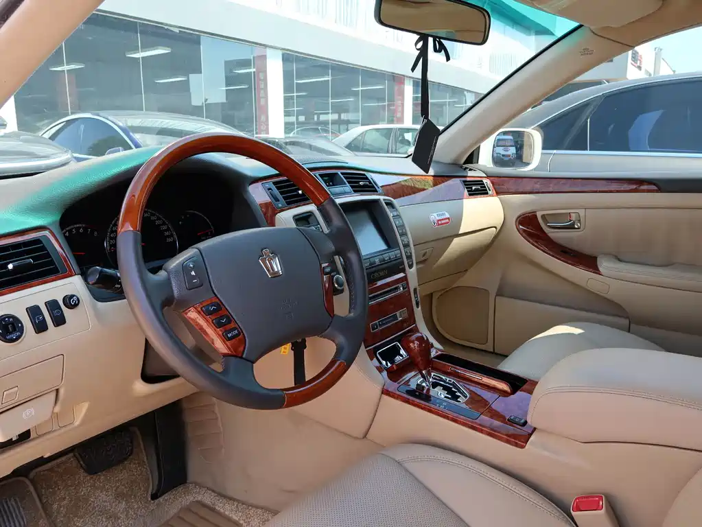 Toyota Crown 2007 2.5L Royal