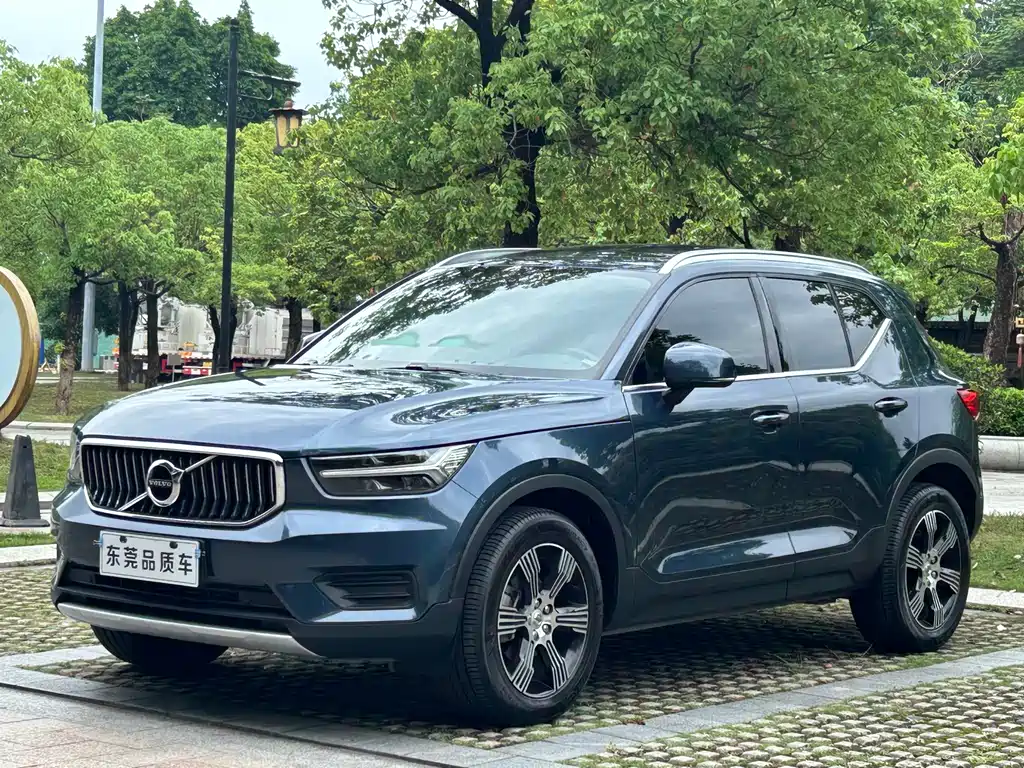 Volvo XC40 2020 года T3 Intelli-Smart Luxury Edition 112000 km 2021