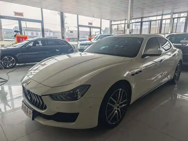 MASERATI GHIBLI 2021