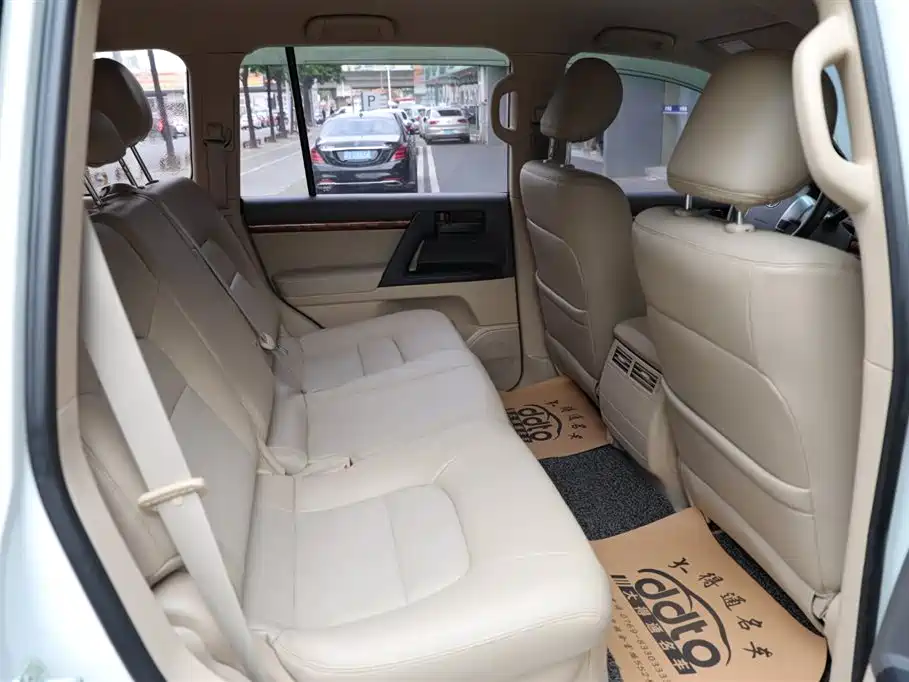 Toyota Land Cruiser 2015 4.0L V6