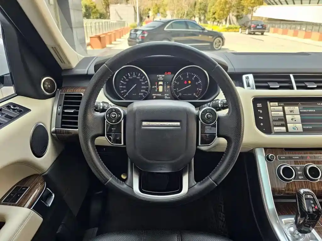 Land Rover Range Rover Sport 2014 3.0 SC V6 HSE